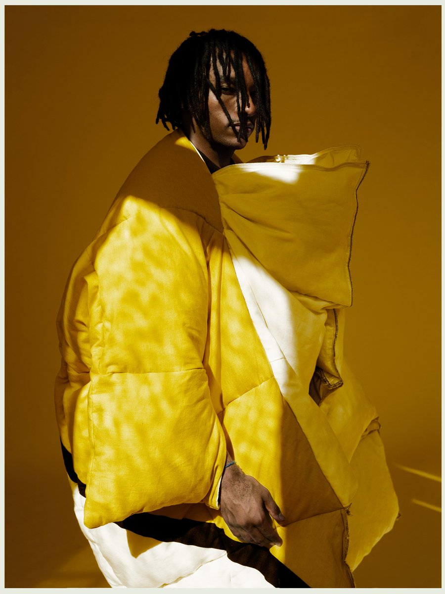 Linen Patchwork Puffer Coat, absolutely #love this shot 💛

Photography Darren Moriarty
Model @jorginhosensacao
At <a href="/studio10dublin/">Studio 10</a>

#thecostumeroom #Dublin #madeinireland #madelocal #irishdesign #wearingirish #linen #linenlove #pureirishlinen #genderneutral #sustainablefashion