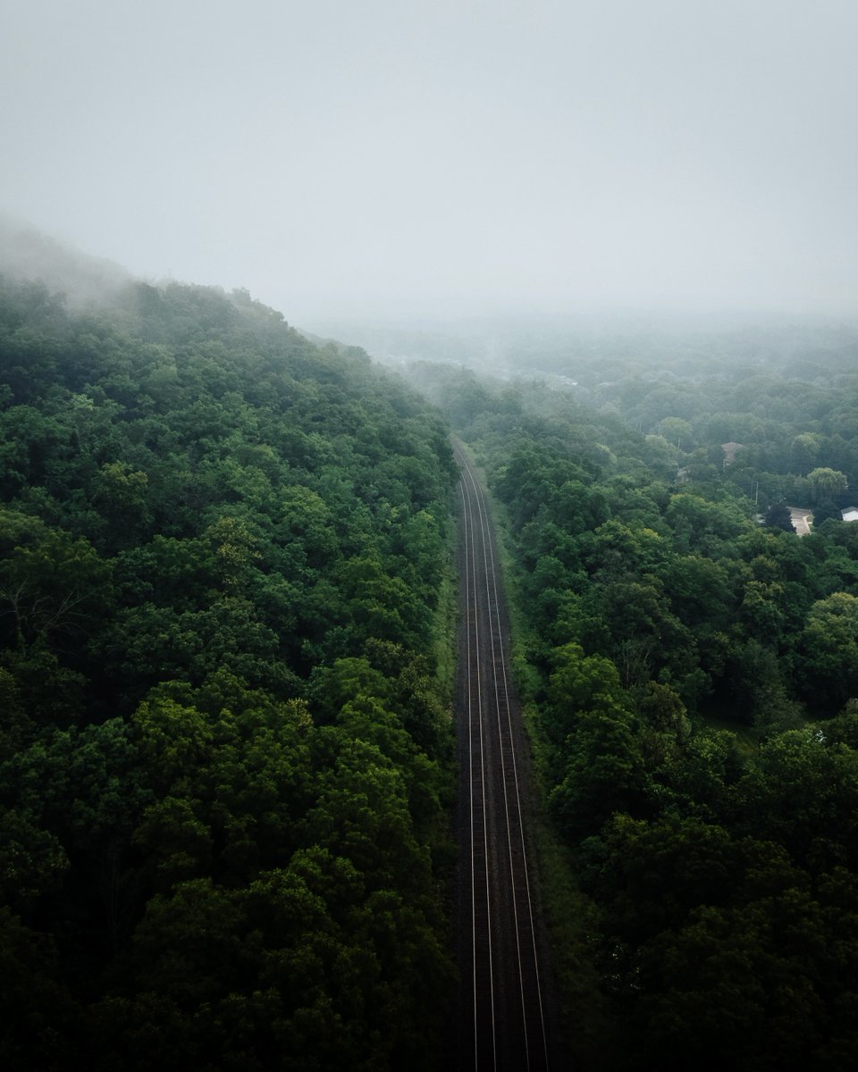Foggy evenings in Dundas Valley, ON. 
Shot on <a href="/DJIGlobal/">DJI</a> Air 2S 
#dronephotography #photooftheday