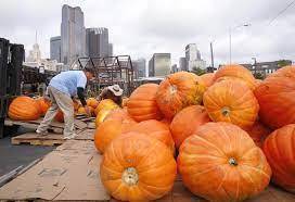 thinkburo's tweet image. Roll into October with creating the best possible work environment.   oal.lu/8dFhP