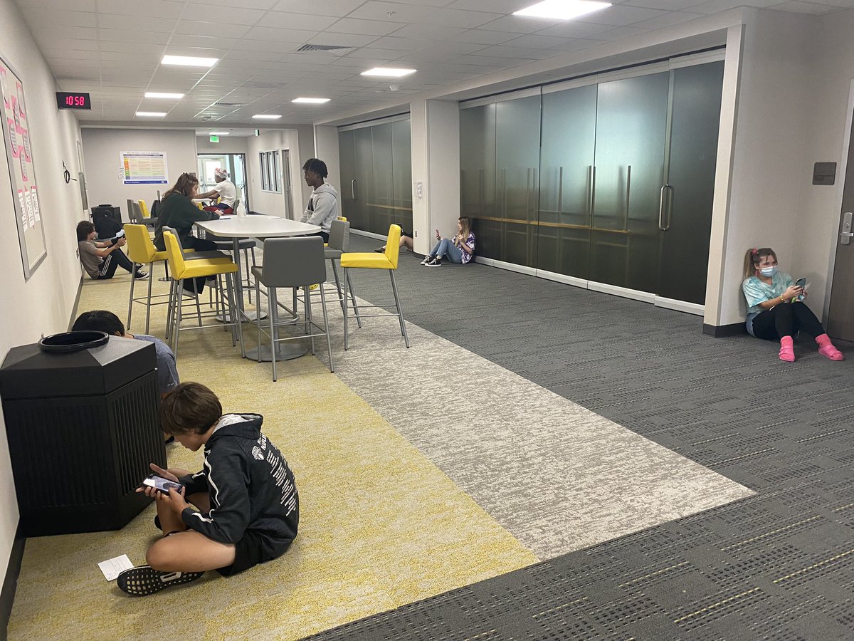 The hallways are filled with the sound of Spanish 2 students making recordings! I love these days &amp; hearing what they have to say! #langchat #katyisdlote <a href="/jhslote/">JHS LOTE</a>