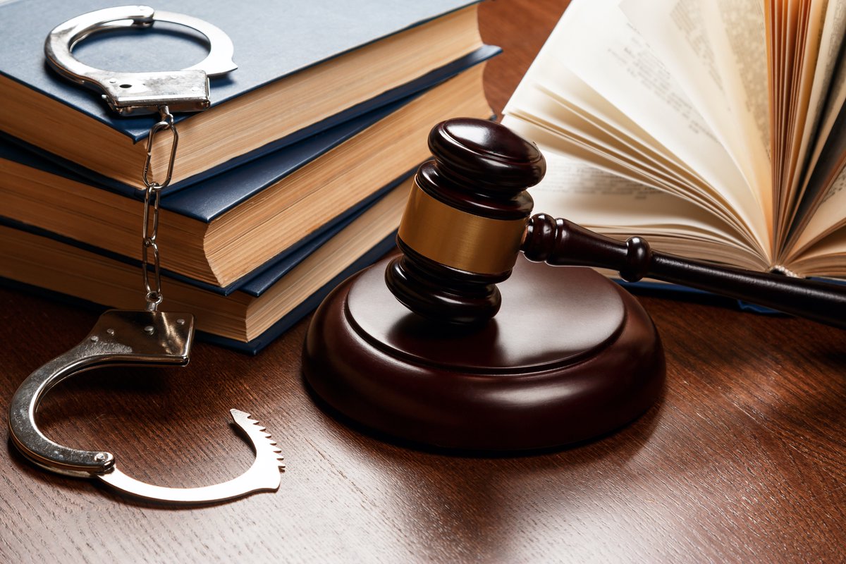 Caribe_Visible's tweet photo. Te invitamos a leer nuestra última noticia: La Corte Constitucional declara inexequible la prisión perpetua para violadores y asesinos de menores https://t.co/Fc4dZ9j7it https://t.co/EJac7gDNKm
