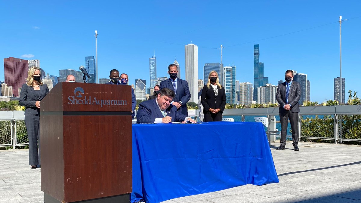 CEJA'S DONE WAITING: <a href="/GovPritzker/">Governor JB Pritzker</a> just signed the Climate and Equitable Jobs Act into law! #FossilFreeIL