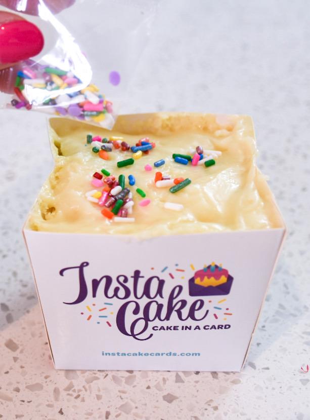 Whatever the occasion, whatever the moment, InstaCake has you covered. Just select a card and personalize your message. Deliver something sweet to a friend, co-worker, sister or even just a treat for yourself!

#cakeoclock #cakelovers #celebrate #cakegram #cakelife #cakesdaily