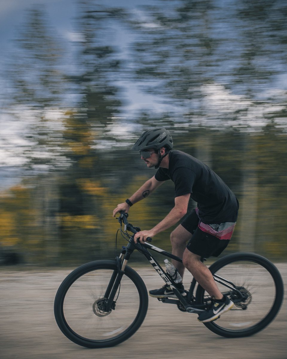 SamWardFreeski's tweet image. Some pics from a rad fall ride!