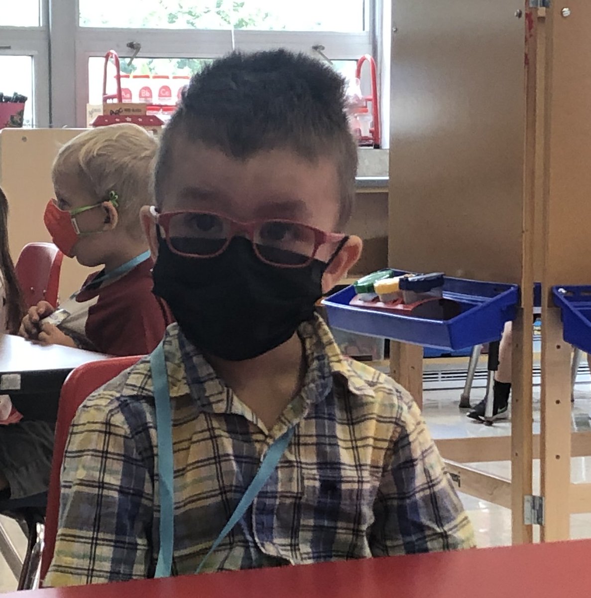 Stoy School tweet media