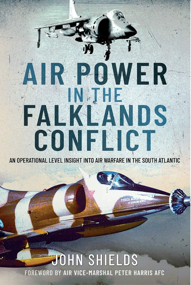 airpower1982's tweet photo. #OTD two #Falklands Conflict commanders were born. In 1945, Peter Squire, #Harrier GR3 pilot and OC 1 (Fighter) Sqn was born. Later promoted to Air Chief Marshal, Squire became the head of the RAF. Brigadier Julian Thompson, CO #3commandobrigade in 1982, was born OTD in 1934. https://t.co/UnzZDuiUyn