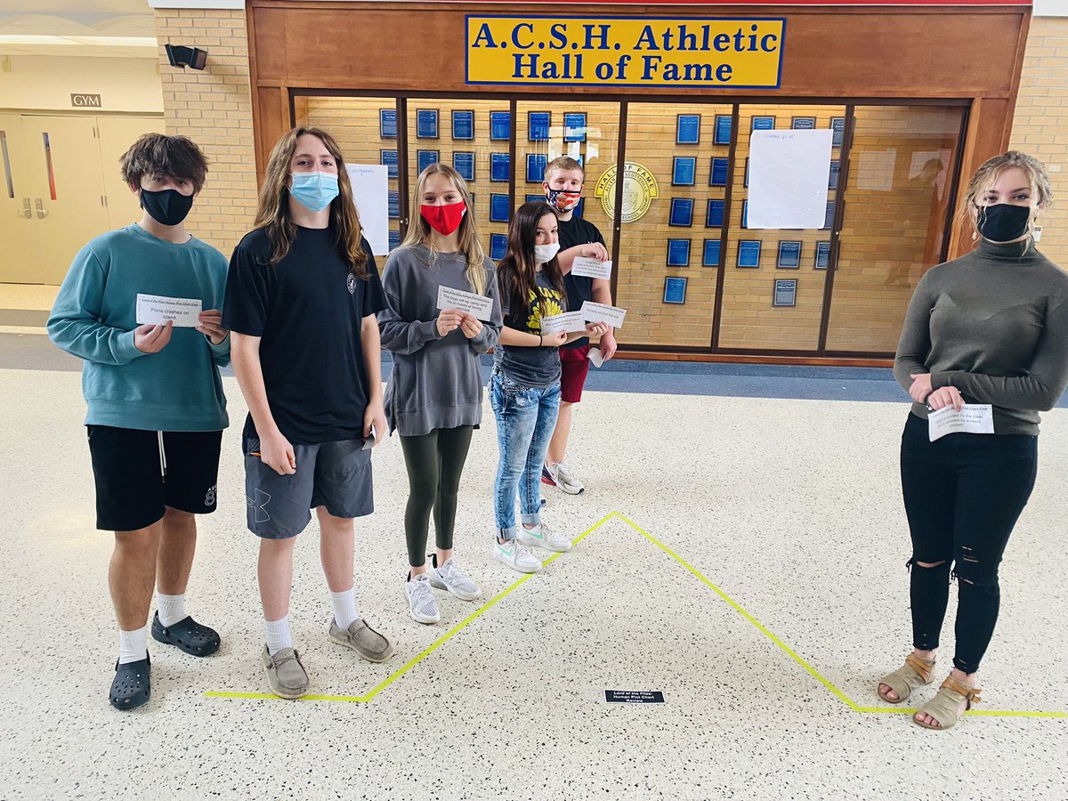 Dr__Shipley's tweet photo. Human story plot @AllenCoSchools allowed students to justify their reasoning around the recently read, Lord of The Flies novel. The teacher was conferring with each team as they explained their way through the novel’s plot elements.  @ACSHPatriots https://t.co/PP34rxFsGP