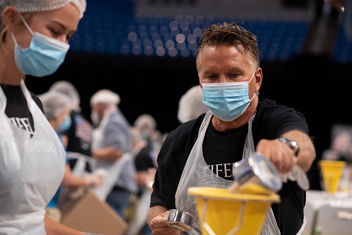 VidzuMedia's tweet photo. In honor of the 20th anniversary of 9/11, @VidzuMediaJohn, President of @VidzuMedia, part of The @NitrousEffect, joined others to pack over 200,000 meals with the St. Louis Area Foodbank. This could not have happened without the help from 489 meal pack volunteers and 102... https://t.co/TmC1jU9Ifw