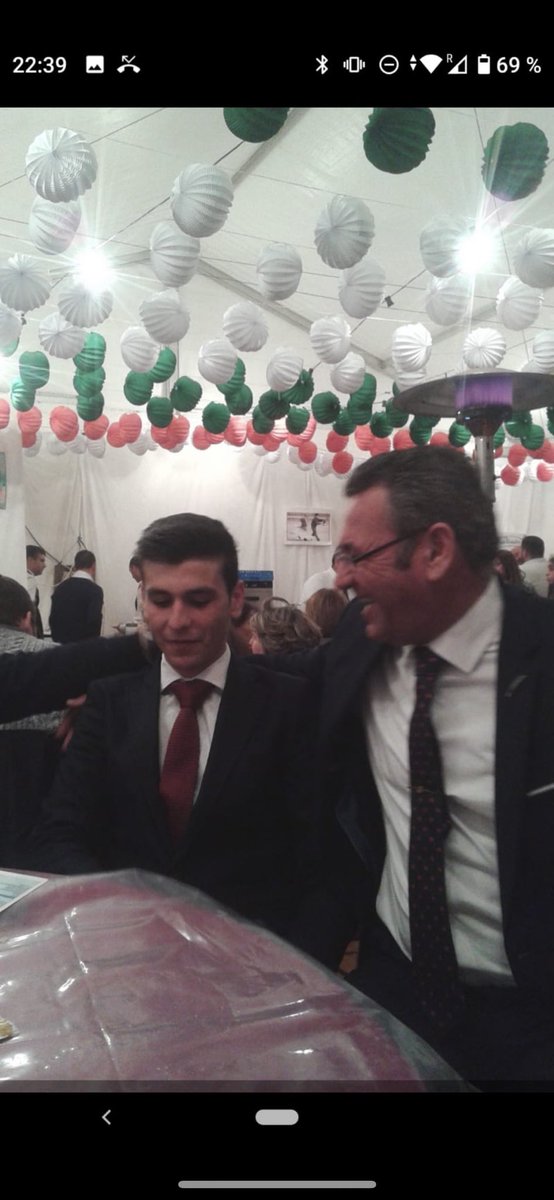 Un año sin ti, el año más duro de mi vida. Solo quiero que estes bien donde quiera q estes y q algún día pueda volver a verte. Gracias por todo, mi capitán, te echo mucho d menos !!!