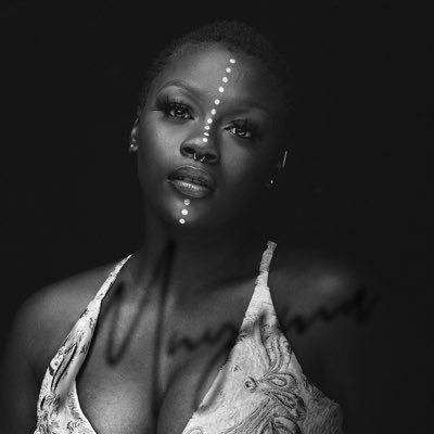 PetersWonderboy's tweet photo. Appreciation Tweet for umaHlathi, Amanda Black. Strong. Eloquent. Beautiful. Loving. Caring. https://t.co/qCrsReQT3o