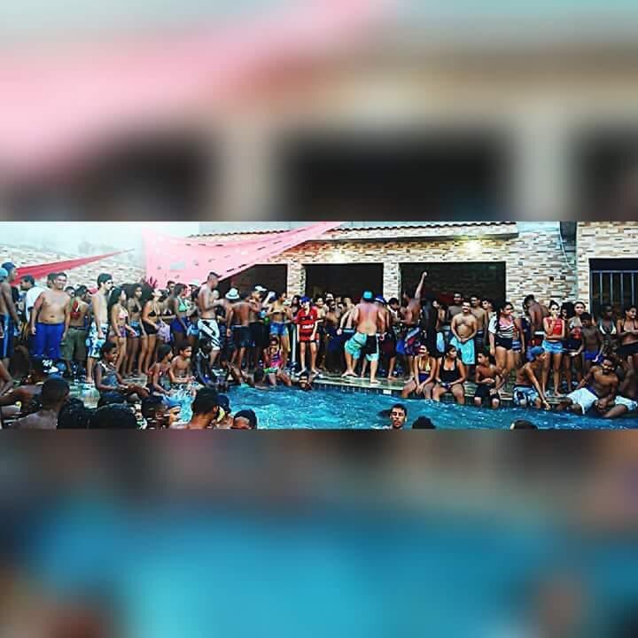 BrennerSilva13's tweet photo. Sdds das resenhas no casarão 😏 https://t.co/4LW7ODPl6A