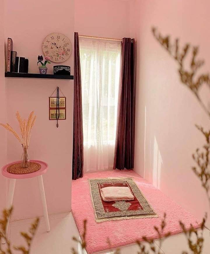 "اللهمَّ طريقَ الصَّالحين، وثَباتَ الصَّالحين ، وخاتمةَ الصَّالحين."