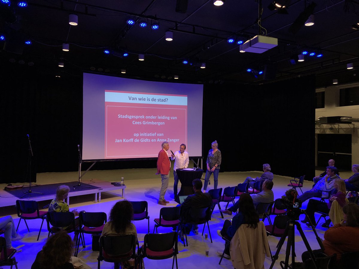 ‘De groei van de stad moet gaan over de kwaliteit van de stad, kwantiteit is een resultante ervan, stelt <a href="/jankdg/">Jan Korff de Gidts</a>, initiatiefnemer van het referendum. ‘Nu worden bewoners gereduceerd tot poppetjes in een animatiefilmpje’ #rsureferendum