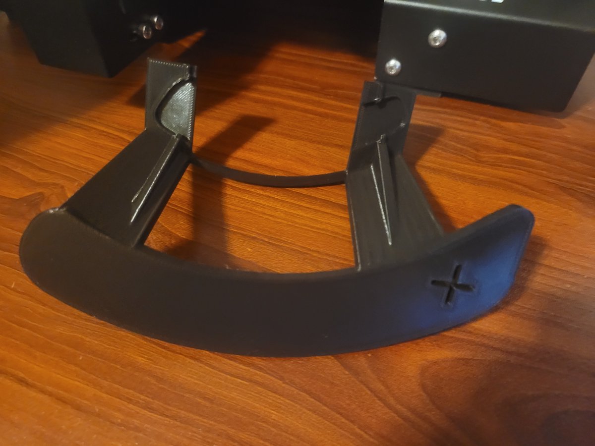 3DPrintingNoob's tweet photo. Preview of my latest creation in PLA+!!!  Really good material.  🤗🤗#3dprint #simracing https://t.co/SEFDSQK33y
