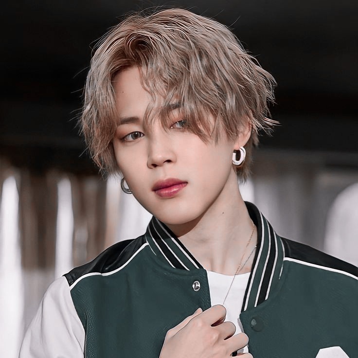 Cake ¡! #KookMinAu

Jungk00k está organizando la boda de su hermano y necesita a alguien que sea capaz de hacer un pastel en menos de 72 horas.

J1m1n acababa de abrir su pastelería cuando un desesperado y guapo Alfa llega en busca del pastel de bodas perfecto.