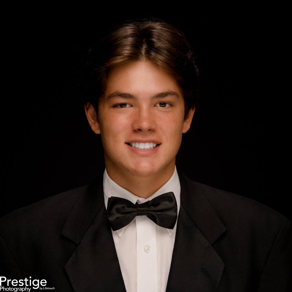 PrestigeJax's tweet photo. Jace-Paxon #paxon #psas #eagles #senior #seniorpicture #photography #prestigejax #snrszn #jax #classof2022 #2K22 https://t.co/OcVbX7f5D2