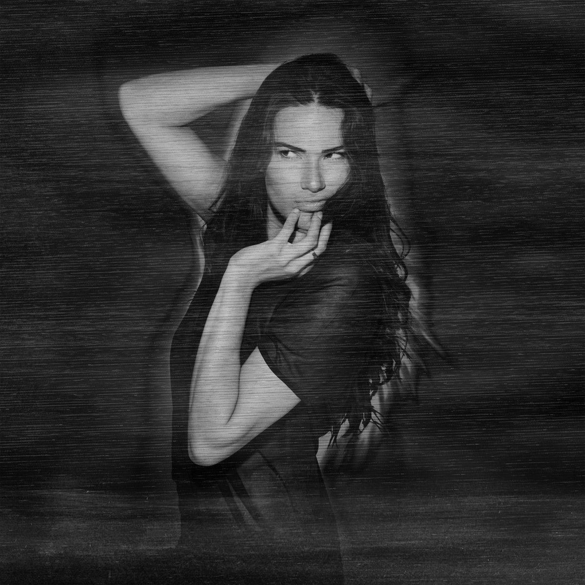 ruudvaneijk's tweet photo. Graphics for Onyvaa 🔊 #techno #graphicdesign #coverart #branding https://t.co/IP7TGLIEBf