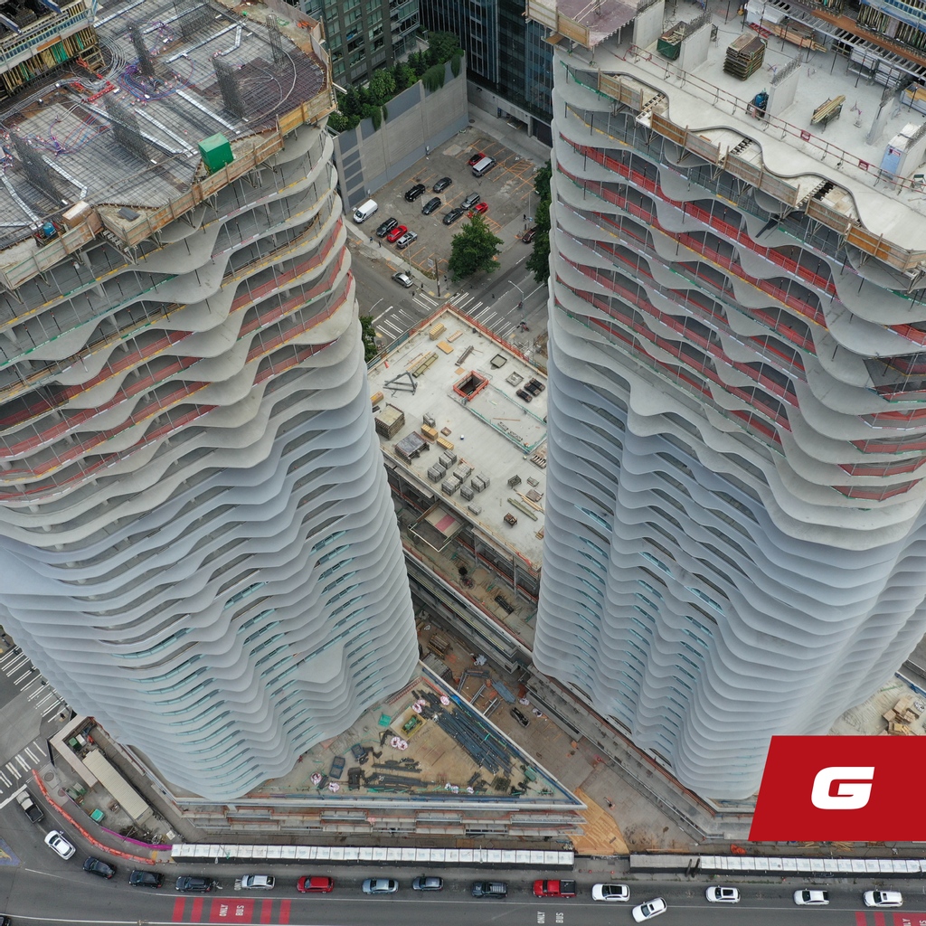 GrahamBuilds's tweet image. 1200 Stewart in Seattle’s Denny Triangle Urban Center Village is getting close to the top! ⬆️ 🙌🏻 Level 37 on the East tower has been placed and Level 39 on the West tower. 

#BuildingTogether #ProjectUpdate #WhatWeBuild #HighRises #Apartment #Tower #GrahamBuilds