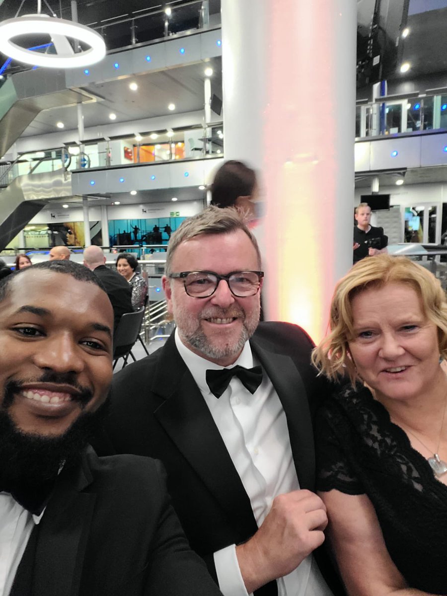 SchoolofEng_UoB's tweet photo. Tonight the @SchoolofEng_UoB @eps_unibham @unibirmingham team are at the @TechSupplyUK #InnovationAwards. Our @eade_rachel and @SchoolofEng_UoB are nominated with @digi_rail @amtecca1 @ARLI_Project https://t.co/MwKtJoymUQ