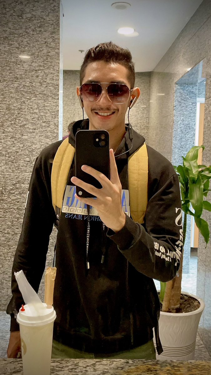 UHein21's tweet photo. Hello Guys !!! I'm Started to use Twitter now 🤩🤩🤩 https://t.co/zH6YLAMjUa