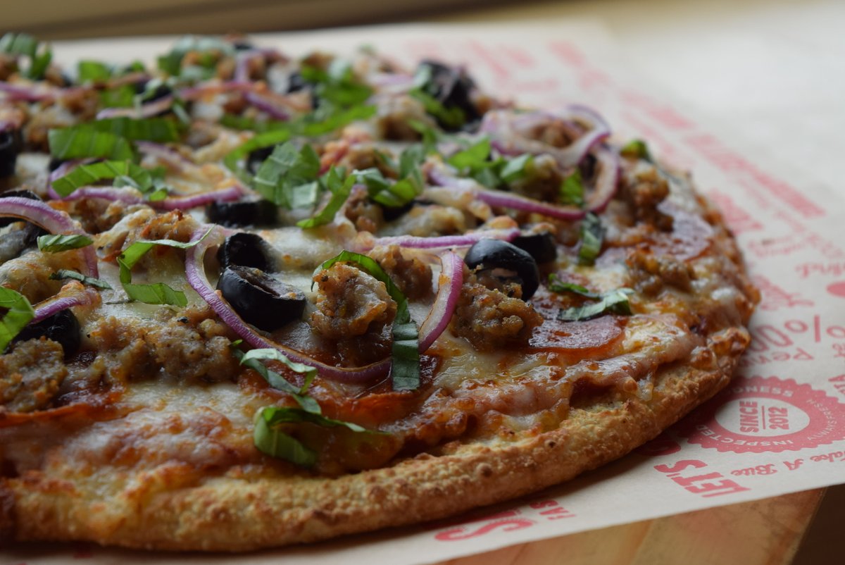 Readi_Spaghetti's tweet photo. Todayโs good mood is sponsored by Flatizza! ๐๐โบ๏ธ#Flatizza #Lunch #Dinner #GoodFood#GoodMood https://t.co/ioJi7U2cfE