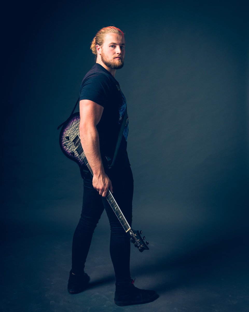 vicrusband's tweet photo. Following up…. on rhythm/lead guitar and helping out with backing vocals we have @benwinch97 🤘🏽🎸

#guitarist #guitar #metal #metalhead #guitarist #metalguitarist #actionshot #vicrus #livemusic #musician #newband #metalcore #upandcomingartist #unsignedartist #photoshoot #prs https://t.co/ybVCexrTrx