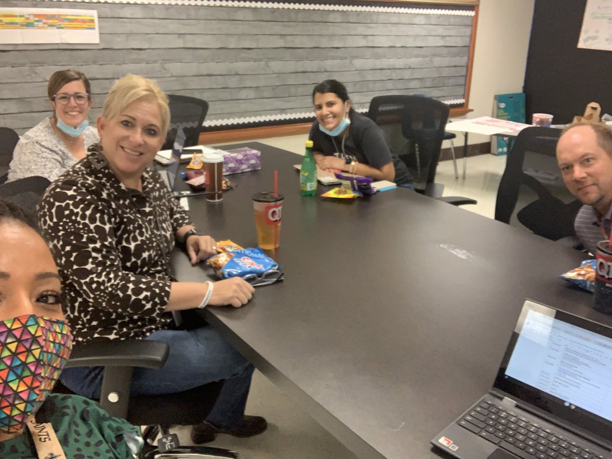 Must have treats for our 1st grade team during PLCs today! They’re such ROCKSTARS!! <a href="/Weaver_Eagles/">Weaver Elementary</a>