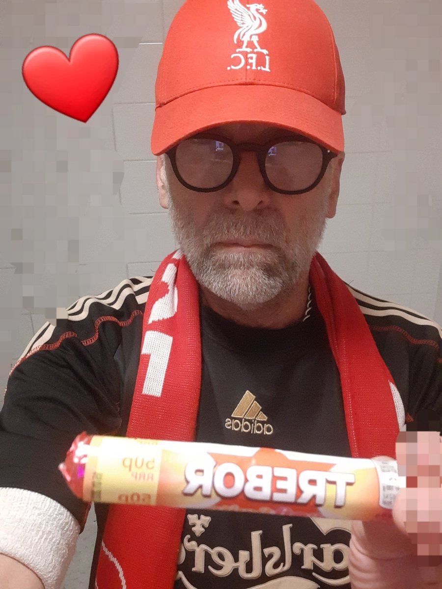 PerenoRobert's tweet photo. ⚽️ Great start by @LFC control #acmilan according to #trebormints #robert 😉 #LiverpoolMilan ❤ https://t.co/IUzEI8mfxy