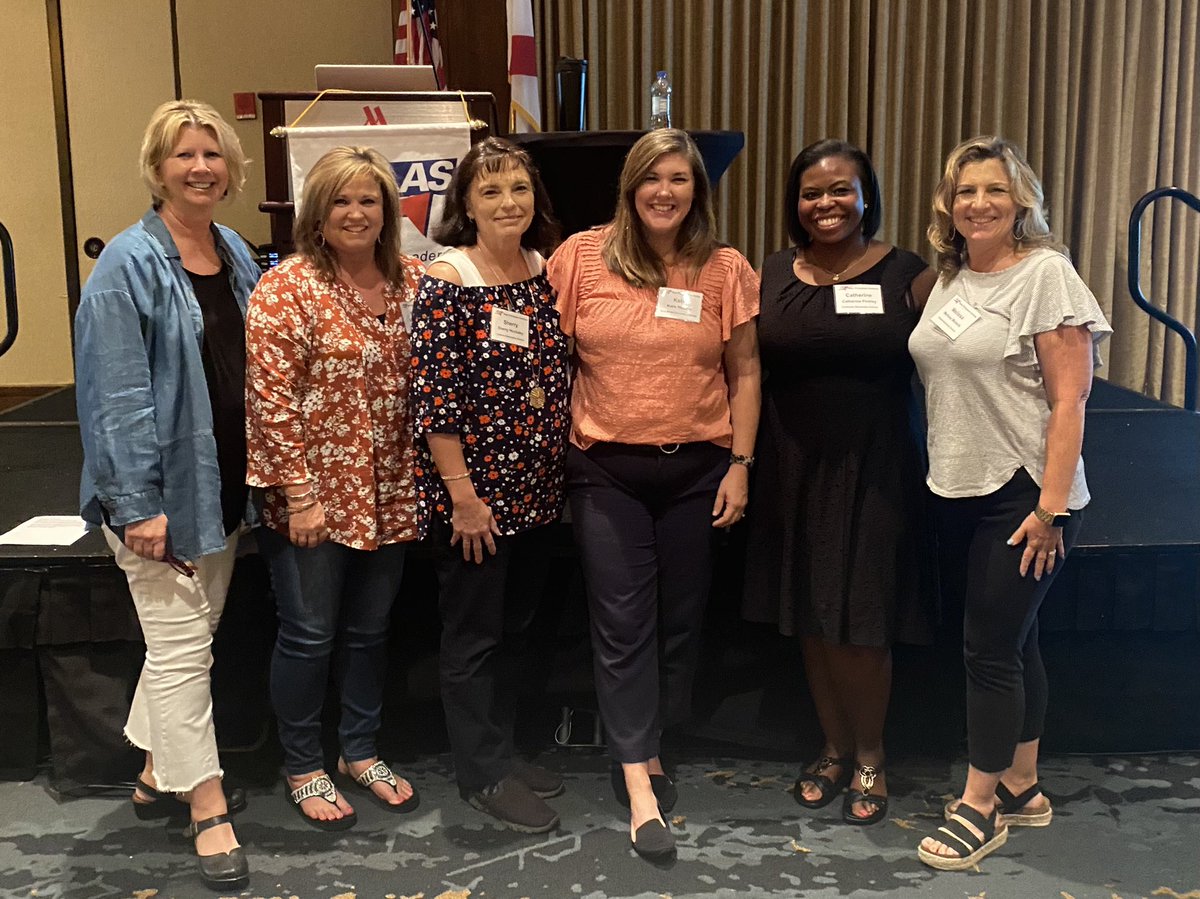 Has the best time serving and learning alongside this group for the past two days. Alabama has loving and talented admins doing amazing things for kids! Thank you <a href="/clasleaders/">CLAS</a> for a great NPI2021! #clasnpi21