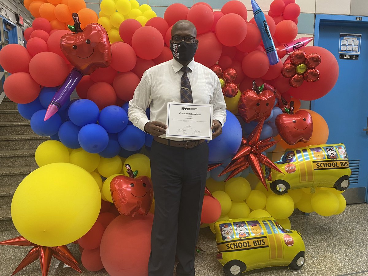 Community District 19 (@nycdistrict19) on Twitter photo We continue to celebrate our principals across the district for all they do in service of children!
D19 All the Way Up and Beyond! <a href="/TamraCollinsD19/">Tamra Collins</a> @ExecSuptKWatts <a href="/EspadaCiani/">Principal Ciani Espada</a> <a href="/PS213K/">CS 213k TNLS</a> <a href="/BGESchool/">BrooklynGardensElementary</a> <a href="/SpenceIreneK/">Irene K. Spence</a>
#d19allthewayup We continue to celebrate our principals across the district for all they do in service of children!
D19 All the Way Up and Beyond! <a href="/TamraCollinsD19/">Tamra Collins</a> @ExecSuptKWatts <a href="/EspadaCiani/">Principal Ciani Espada</a> <a href="/PS213K/">CS 213k TNLS</a> <a href="/BGESchool/">BrooklynGardensElementary</a> <a href="/SpenceIreneK/">Irene K. Spence</a>
#d19allthewayup
