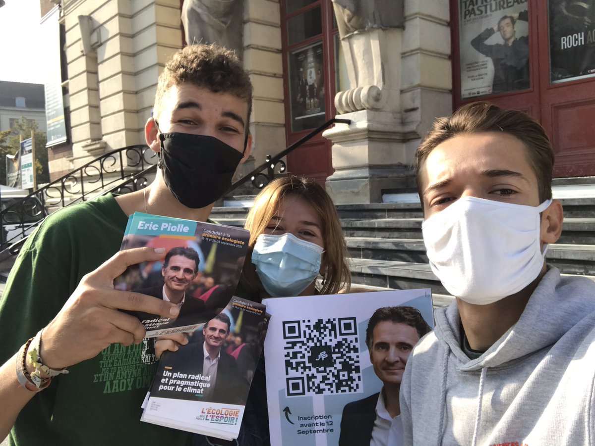 JeunesPiolle's tweet photo. Quelle campagne ! Pendant un mois, les JPP étaient sur le terrain pour convaincre de la démarche d'@EricPiolle ✊

Alors dès demain, quand la #PrimaireÉcologiste s'ouvre: #JeVotePiolle ! https://t.co/Mb9s9oAgvG