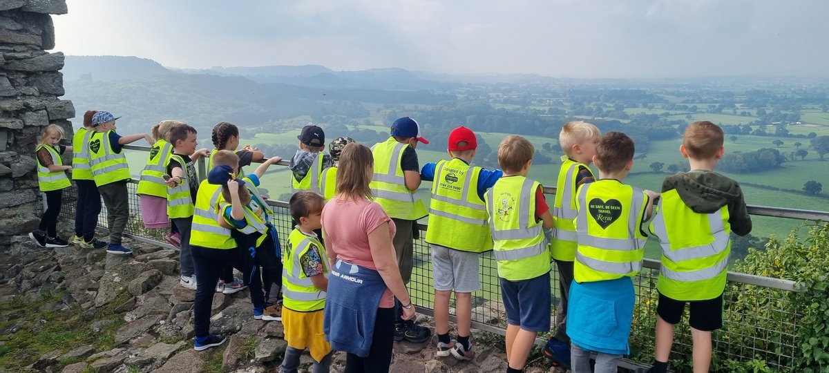 WinningtonPPS's tweet photo. Year 3 had a fabulous time at Beeston Castle today.#outdoorlearning #edsential #vrssp https://t.co/5ycx9ivzOw