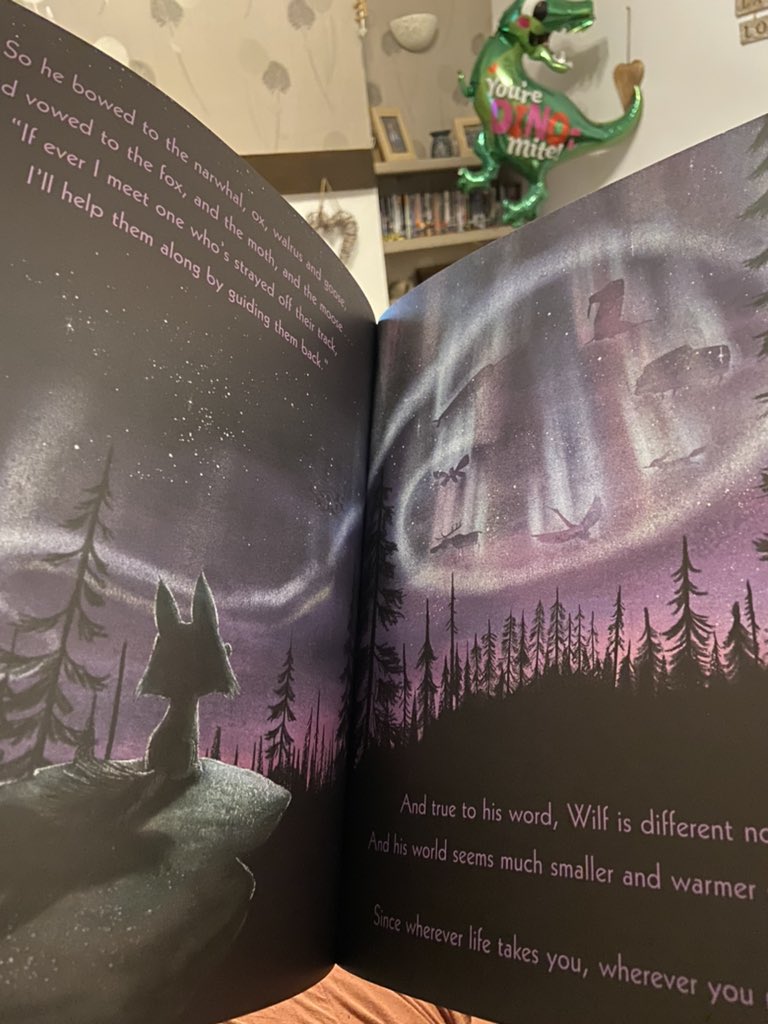MrsWhiteLancs's tweet photo. This is a fantastic book 🐺 my two children loved it and I did too 🥰 #thewayhomeforwolf #edutwitter https://t.co/2Q5UCk01SY