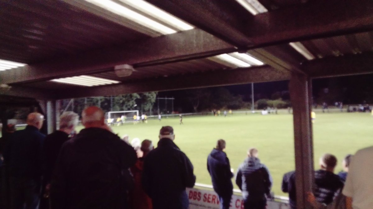 smilermileo's tweet photo. Full time result @Heatonstan 4-1 @CestrianTweet visitors take shock lead but table toppers finish strong in front of over 264 great end 2 busy hopping day in area #howaytheheaton might try 2 get to vase game ont tother side of West Riding at @barlickfc in a few weeks looking good https://t.co/X3xcgeEmtA