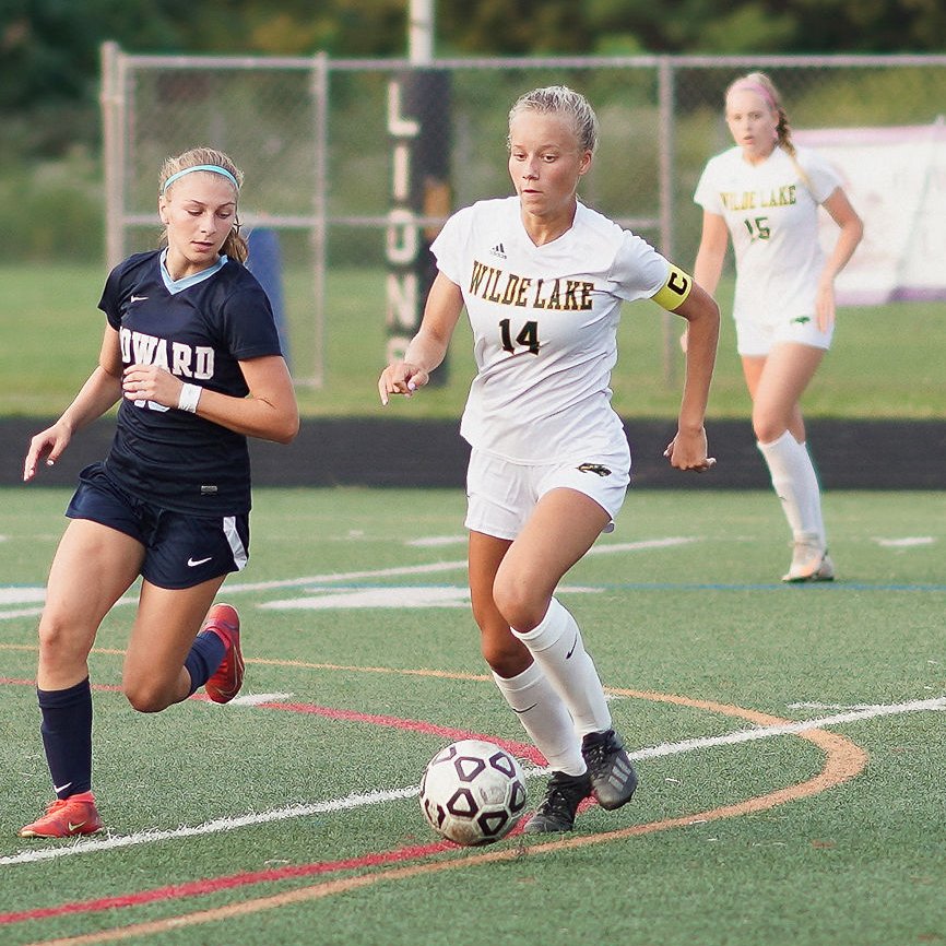 Wilde Lake girls soccer came back from down 2-0 at halftime to beat Howard 3-2 on Tuesday. Leah Williams scored two goals, including the game-winner. (PC: Manny Rodriguez)

BOX SCORE &amp; HIGHLIGHTS: bit.ly/39mIVut