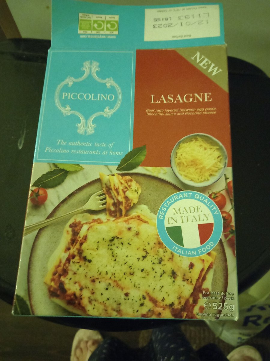 roobprom's tweet photo. @Ginofantastico What is going on? I was so looking forward to having dinner with you! This isn't yours 😪😪 https://t.co/oPvQgzmT7h