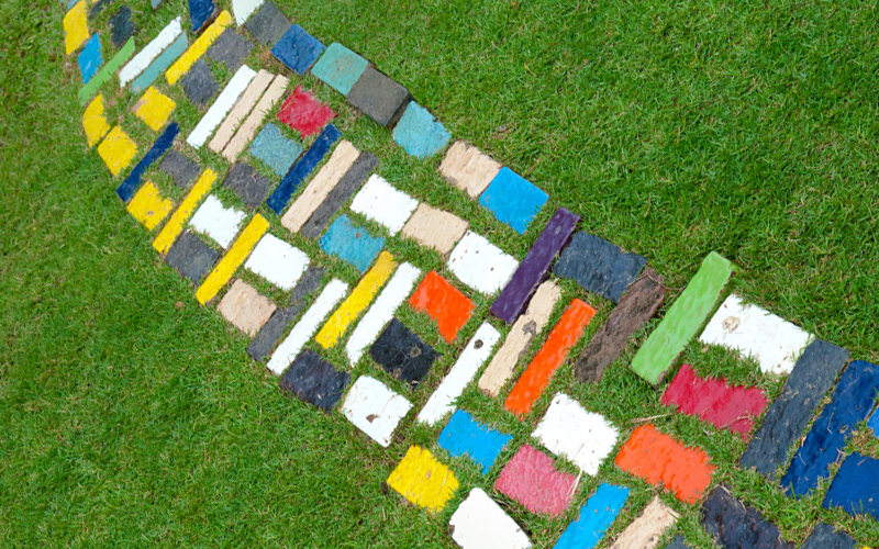 mbsoldbykelly's tweet image. These mosaic #gardendecorations can go in a lot of different places in your garden. See which #homeidea fits you best.  cpix.me/a/129326711
