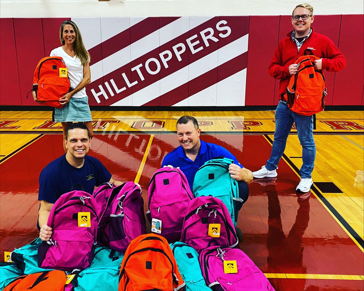 HillandMarkes's tweet photo. We were joined by @angelosantabarb to drop off backpacks at Fort Plain and Jefferson Elementary for our #BackpackGiveback fundraiser.✏️

School is in session and we have been honored to drop off over 1,000 backpacks and $15,000 worth of supplies to schools around NY! 

💙💙 https://t.co/l6ecHG0sv8