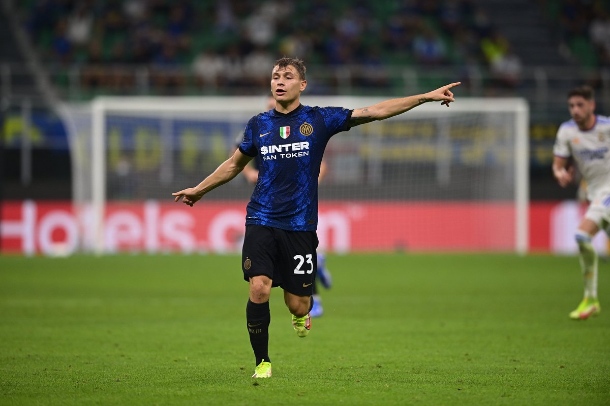 Inter_id's tweet image. ⏯️ | 𝙰𝙳𝙴𝙶𝙰𝙽 𝙸𝙸

𝙻𝚊𝚖𝚙𝚞 𝚔𝚎𝚖𝚋𝚊𝚕𝚒 𝚖𝚎𝚗𝚢𝚊𝚕𝚊 𝚍𝚒 𝚂𝚊𝚗 𝚂𝚒𝚛𝚘 𝚖𝚎𝚗𝚢𝚊𝚖𝚋𝚞𝚝 𝚊𝚍𝚎𝚐𝚊𝚗 𝚔𝚎𝚍𝚞𝚊 🏟️

#InterReal  0⃣-0⃣

#FORZAINTER ⚫️🔵
#UCL