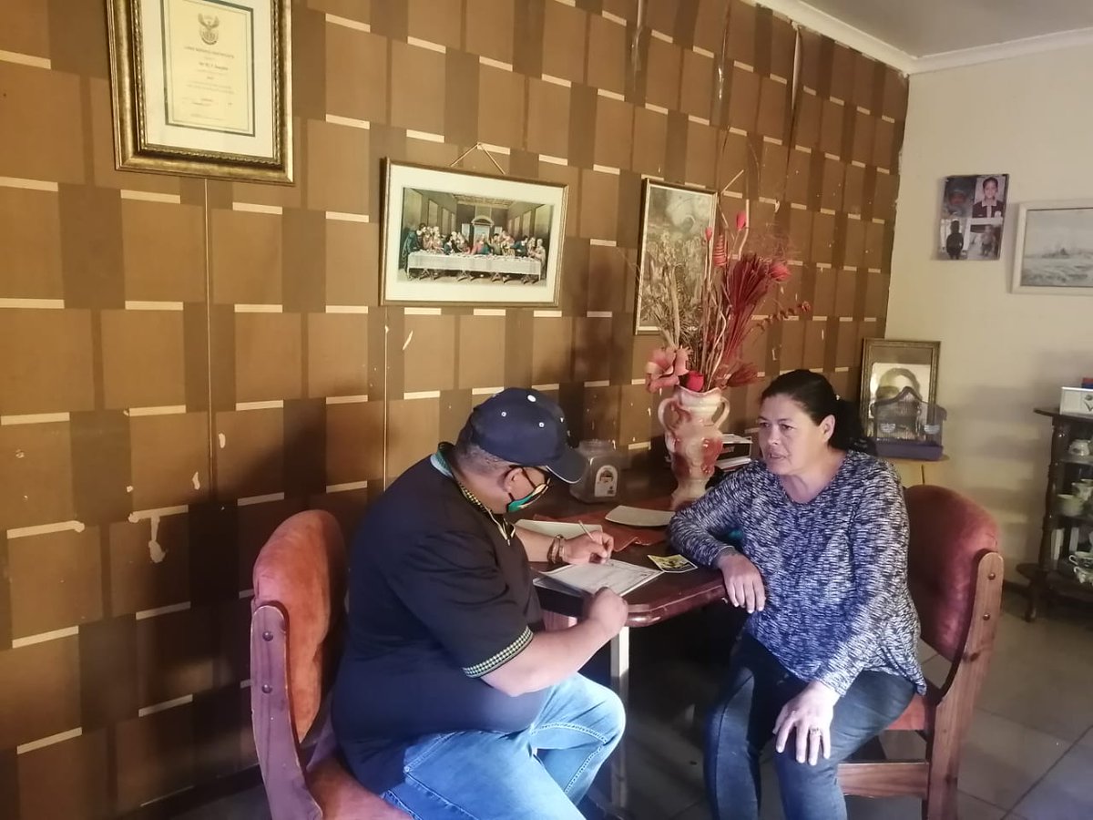 AncNcape's tweet photo. ANC Volunteers in the Hantam Sub Region doing to door visits ahead of the Voter Registration Weekend on 18-19 September 2021. @MYANC @NgxangaDeshi @zsaul1
#LGE2021 
#VoteANC 
🖤💚💛 https://t.co/R1Xd6bMf3G