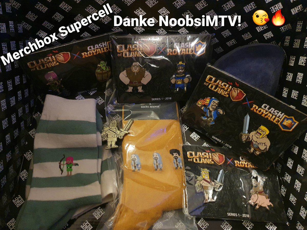 Das King of the Hill Turnier vom lieben <a href="/Noobs_iMTV/">Noobs_iMTV</a> hat mir diese tolle Merchbox eingebracht! 
• Danke für deine coolen Community Games! Danke für den Code!
• Folgt ihm auf Twitch &amp; Yt! ♡