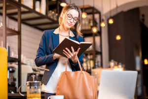 dallasmoms's tweet image. 4 Must-Read Self-Improvement Books for Goal Setting  bit.ly/3DopFKP #selfcare #improveyouself