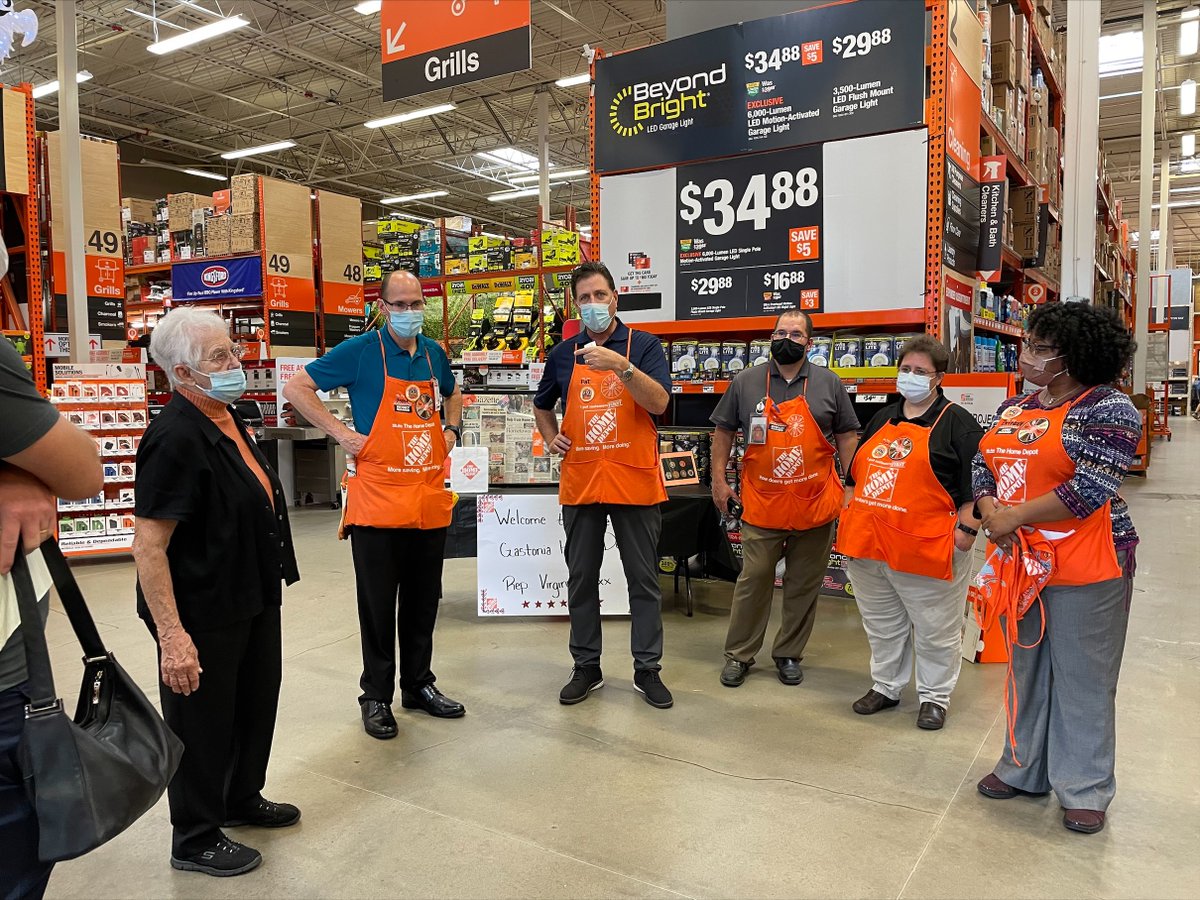.<a href="/virginiafoxx/">Virginia Foxx</a> teamed up with SM <a href="/Britriley11/">Brittany Riley</a> &amp; DM <a href="/WebbfWebb/">frank webb</a> at store #3606 for a #HDStoreWalk! Rep. Foxx was introduced to 11 of our associates who have been with <a href="/HomeDepot/">The Home Depot</a> for over 20 years and learned about how THD is a great place to build 💪 a career.