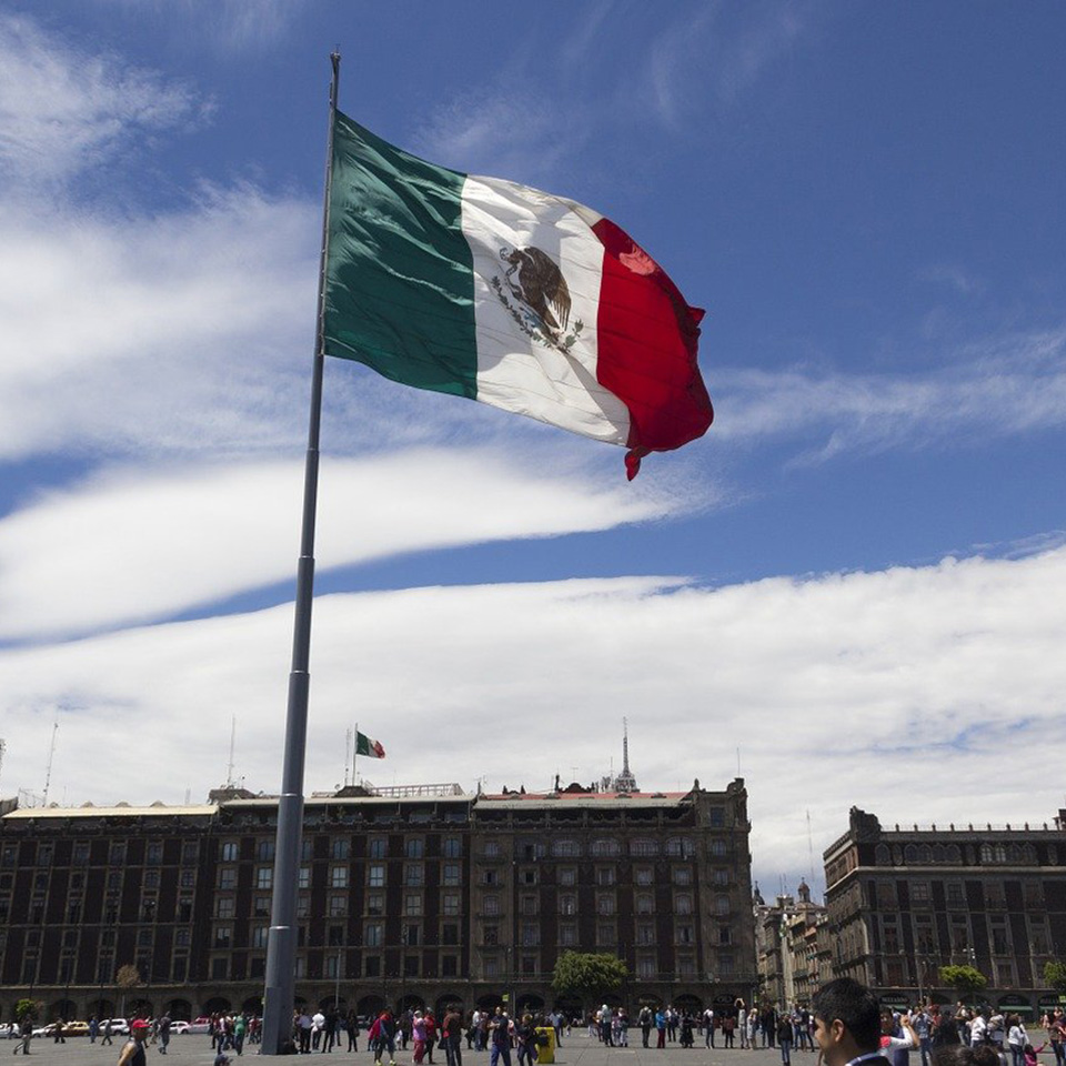 ¡¡¡#VivaMéxico!!! #FelicesFiestasPatrias y a pasar un gran #GritoDeIndependencia.