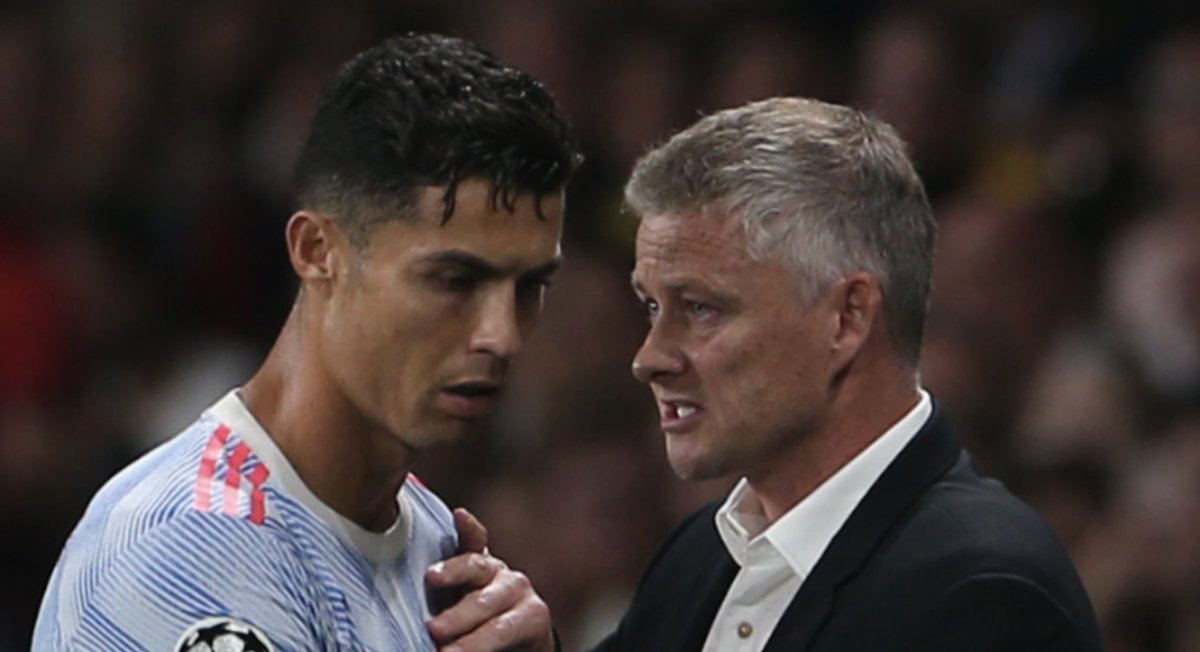 Mirror Football tweet media