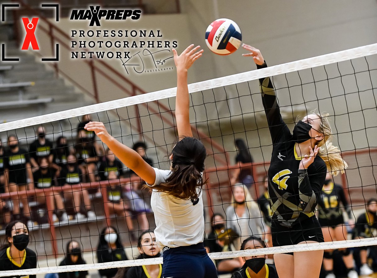 My coverage of Brennan vs O'Connor JV Volleyball for @SA_Maxpreps. <a href="/OCPANTHERVB/">KyleWild</a> <a href="/BrennanBearsVB/">Brennan Volleyball</a> More photos at: t.maxpreps.com/2VICWN5