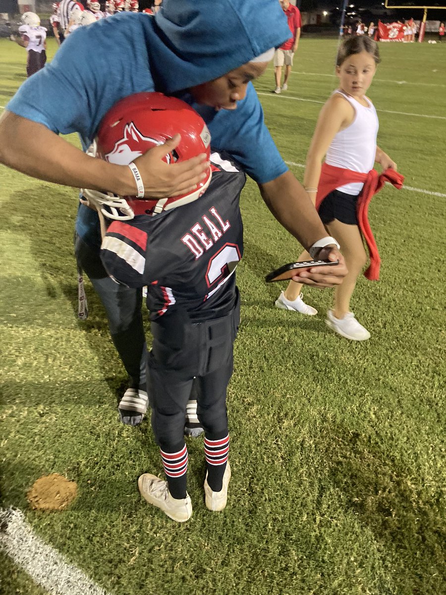 <a href="/JamesHammonds_7/">James Hammonds</a> Thanks for coming out and supporting Shaw, AGAIN!  #huskyfast