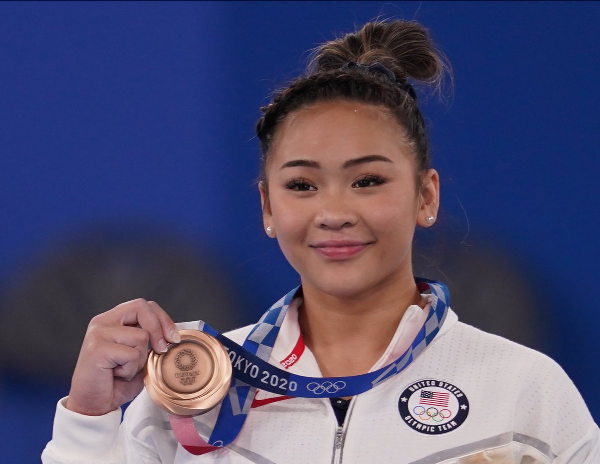 BleacherReport's tweet photo. These sports figures were named in the TIME 100 Most Influential People for 2021

Simone Biles
Suni Lee
Tom Brady
Shohei Ohtani
Naomi Osaka
Allyson Felix

More than just athletes 👏 https://t.co/9JpU4AGd3O
