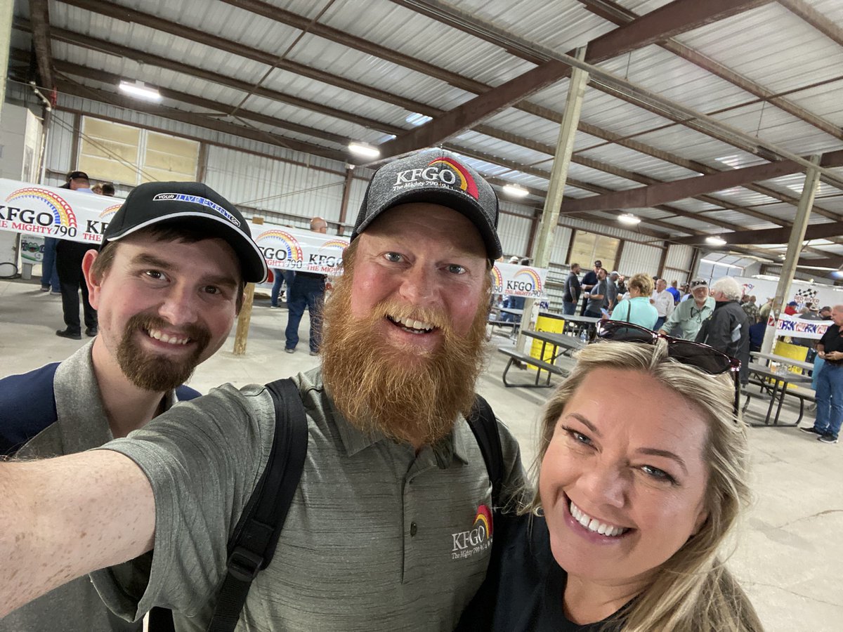 Proud to be sharing this moment with two special people: My wife, <a href="/sabrinahalvorsn/">Sabrina Halvorson</a>, who always believed in me and <a href="/LeifySpurge/">Leif Bakken</a>, a young broadcaster who reminds me why I love this industry. #BigIron21 <a href="/NAFB/">NA🎙FB</a>