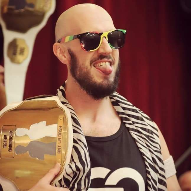 Ant La Dash tweet media